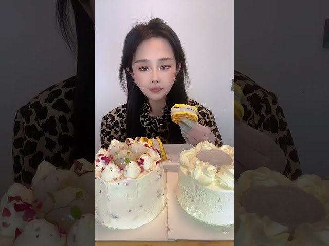 Asmr🍰Eating Meat floss dessert🍰 (Soft And Waxy Sound) 크림丨먹방丨Mukbang丨Satisfying丨Eatings