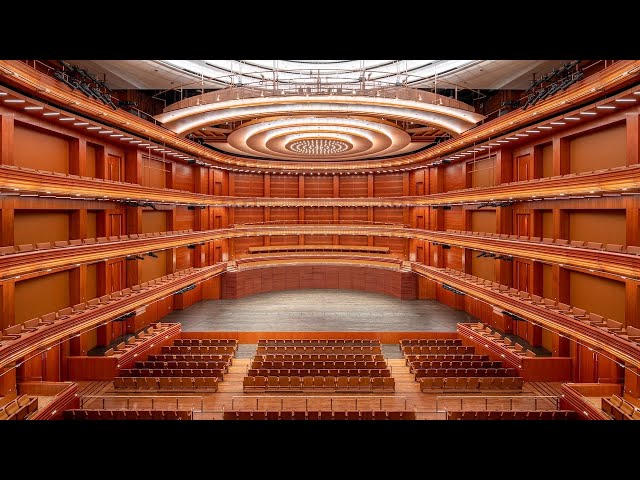 Watch: Steinmetz Hall Chair Flip in 60 Seconds | Dr. Phillips Center’s Versatile Performance Venue