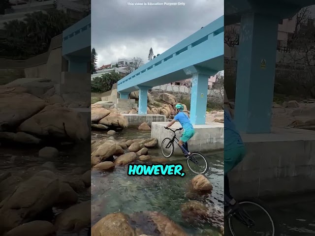 This cyclist crossed the river with a bicycle 😮