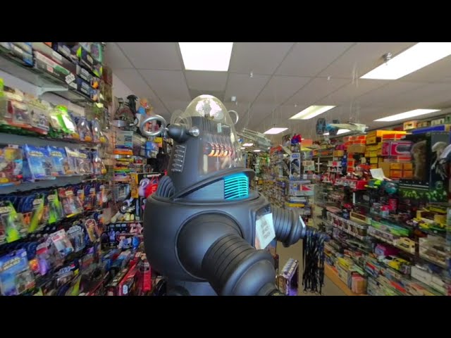 Robby the Robot at The Toy Exchange 3D 180 VR