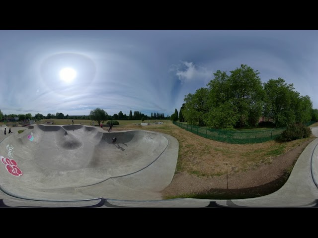 8K 360 VR Video Skateboarding at Long Grove Skatepark Epsom