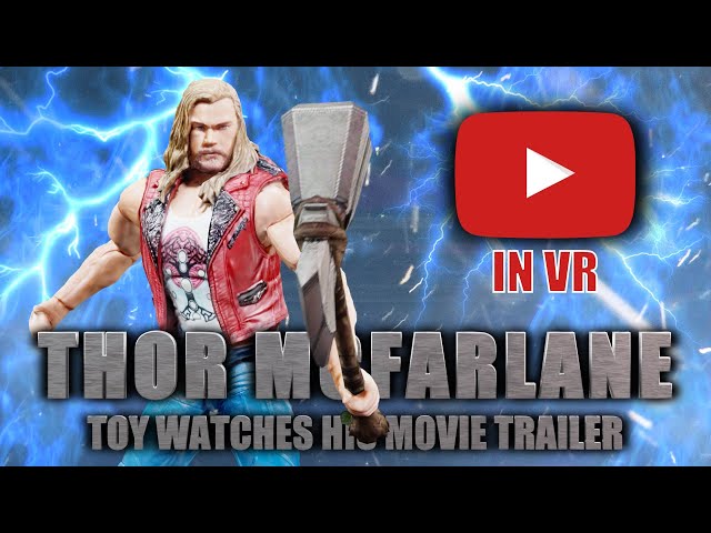 Thor Action figures watch Love and Thunder movie in VR!!