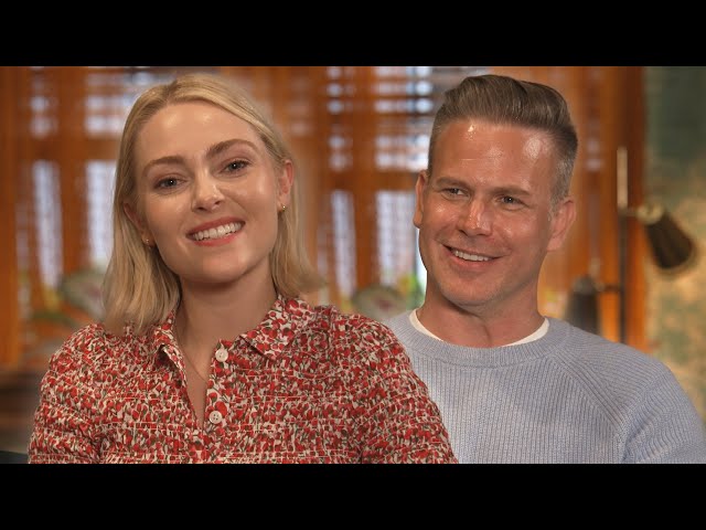 Grosse Point Garden Society: AnnaSophia Robb and Matthew Davis Dish on ‘Sexy’ New Series (Exclusi…