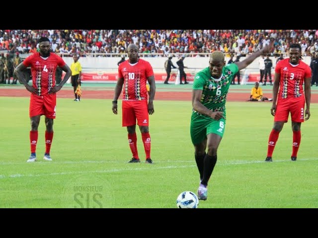 L’incroyable penalty raté de Paul Pogba à Conakry !