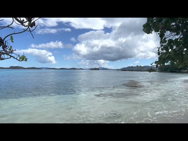 One Minute Calm | Calming Water 15  | Mindful Meditation | Find your slice of paradise.