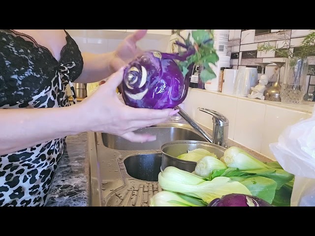 WASHING VEGETABLES VLOG LIFE CHAT @djpamelamc #washing #vegetables #vloglife