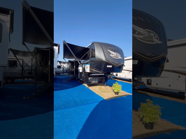 2025 Jayco Pinnacle 38FBRK #jayco #fifthwheel #pinnacle #rv #rvtour #rvliving #fifthwheelliving