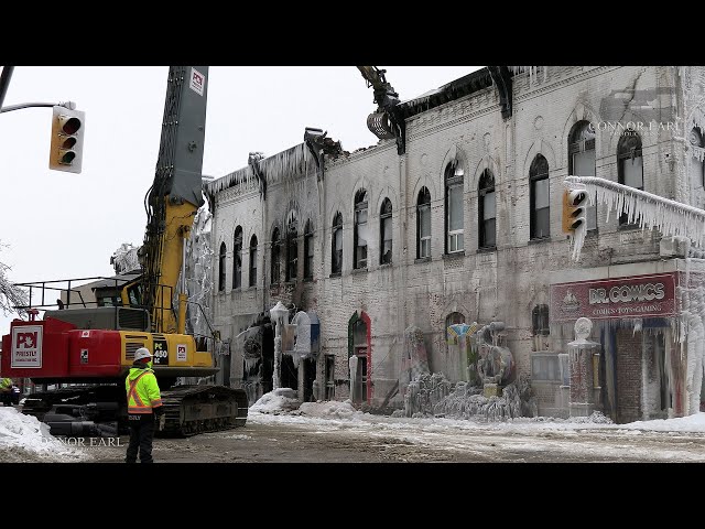 NEWS: Demolition of Historic Orillia Building that was burned (part 1) | January 22, 2025