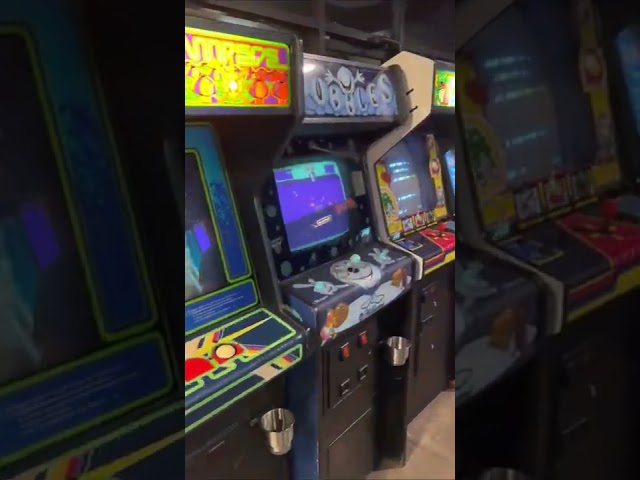 60 sec tour of Stop_Button Bar + Arcade in North Carolina