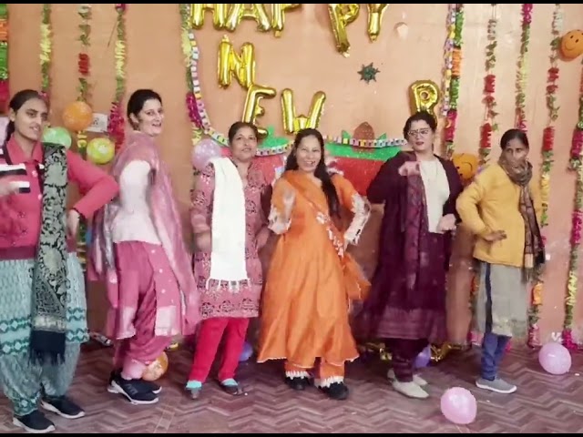 #New year celebration 🎆 🍾 ✨️ 💕 💖 #dancewithmasti #enjoyment