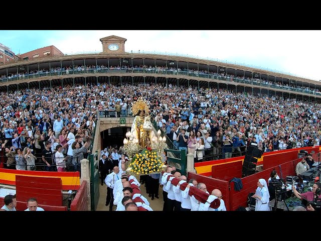 (360º) La Virgen de los Desamparados entra en el ruedo para la Gran Vigilia Diocesana