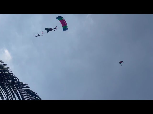 parachutes accident/independence day trail / galle face sri lanka