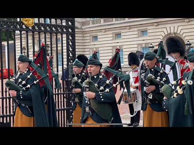 Spectacular Changing Of The Guard London