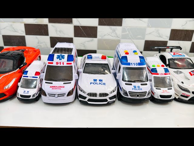 🚑 Ambulance minicar runs on a slope with sirens sounding!