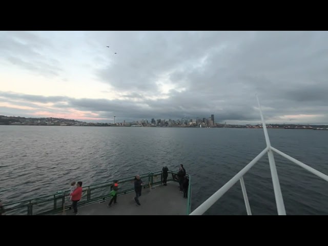 Vuze XR 180-3D Video Test: Seattle Skyline on Back of Ferry