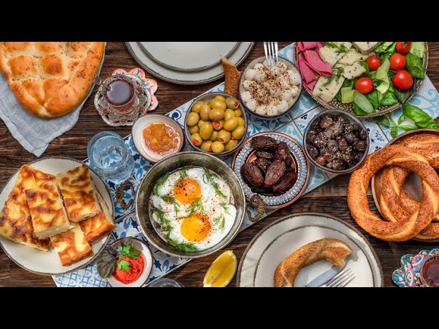 360° VR Tour: Having an Authentic Turkish Breakfast Made Fresh on a Village Farm 4K