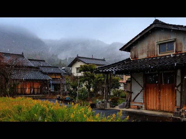 Snow Flurries and Rain at First Light, Small Town Walk | Takeda, Japan 4K