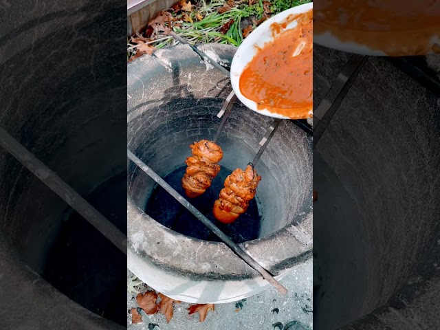 Buffalo Wing Style #Chicken Thighs in DIY #Tandoor. Amazing Tandoor #BBQ Buffalo Chicken Thighs 🍕