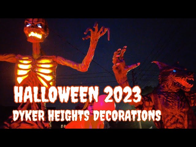 Dyker Heights Halloween Decorations Brooklyn New York City 🇺🇸🎃 [4K] NYC Walk | Halloween USA