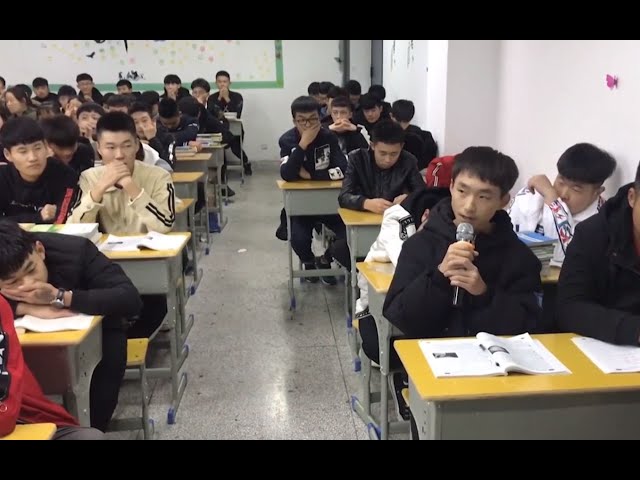 The most honest student were called to sing a song, and the whole class was shocked when he singing