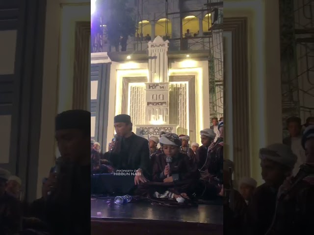 KOLABORASI QOSIDAH GUS AZMI Feat GRUP NASYID HIBBUN NABI DALWA BAALAWI